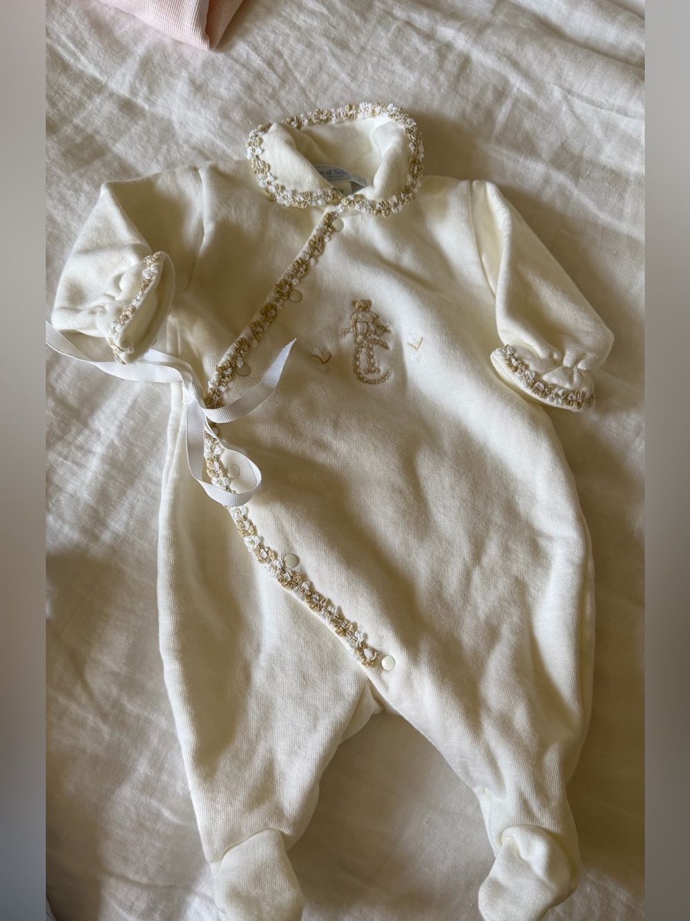 Tartine et Chocolat Elegant white Baby One-Piece with Embroidered Detailing